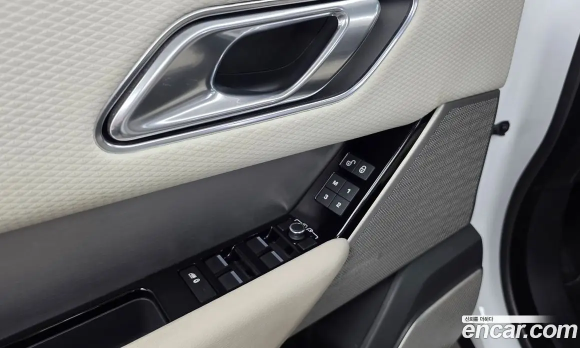Land Rover Range Rover Velar 2018 2.0 автомат (гидро), фото 27