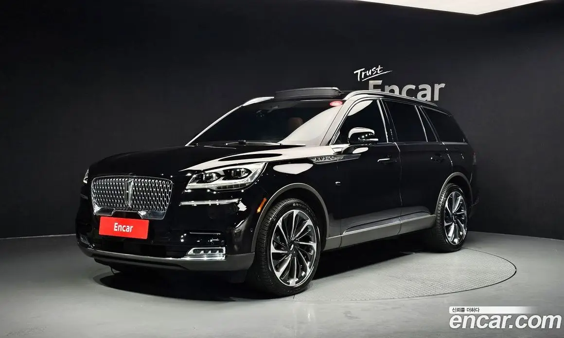 Lincoln Aviator 2023 3.0 автомат (гидро), фото 1 Lincoln Aviator 2023 3.0 автомат (гидро), фото 1