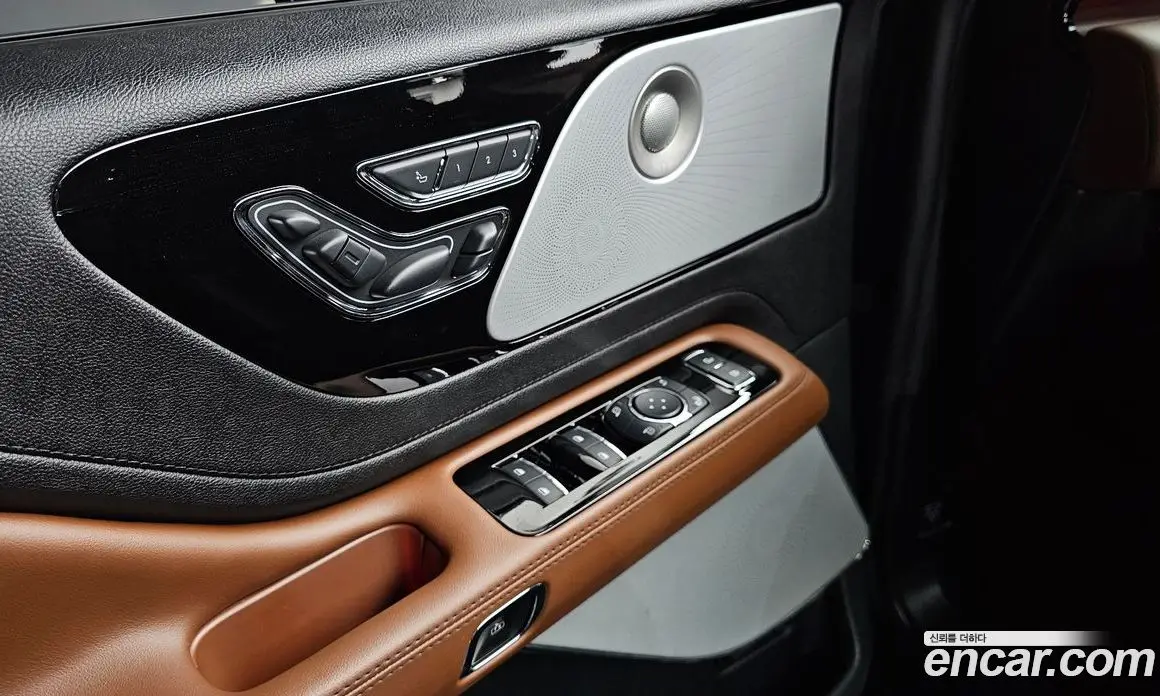 Lincoln Aviator 2023 3.0 автомат (гидро), фото 28 Lincoln Aviator 2023 3.0 автомат (гидро), фото 28