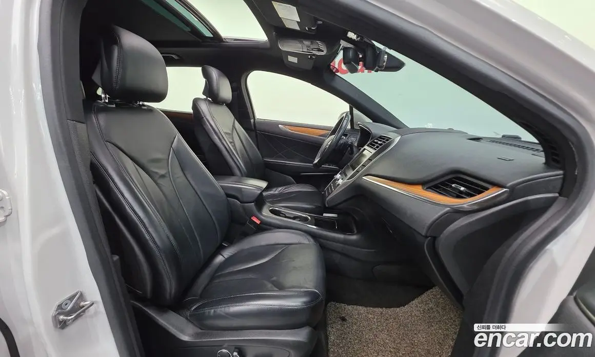Lincoln MKC 2014 2.0 автомат (гидро), фото 10 Lincoln MKC 2014 2.0 автомат (гидро), фото 10