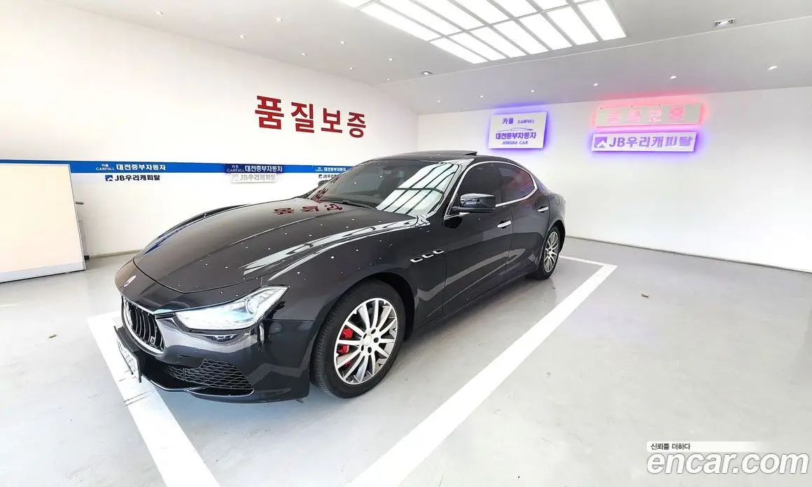 Maserati Ghibli 2014 3.0 автомат (гидро), фото 3 Maserati Ghibli 2014 3.0 автомат (гидро), фото 3