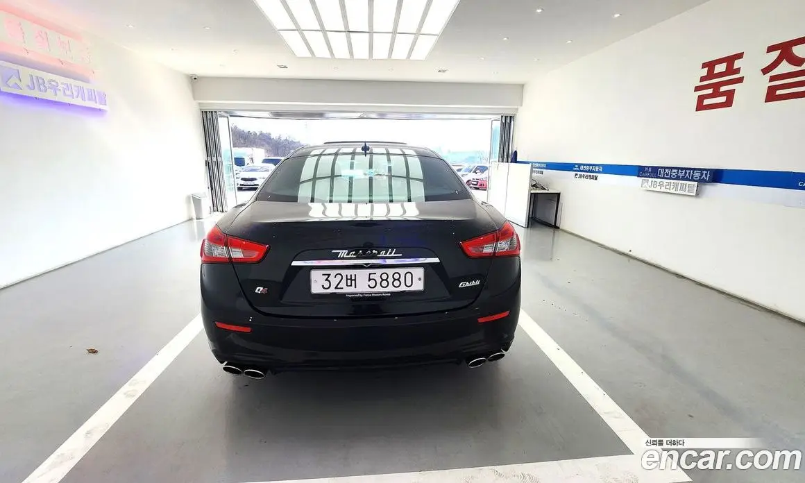 Maserati Ghibli 2014 3.0 автомат (гидро), фото 6 Maserati Ghibli 2014 3.0 автомат (гидро), фото 6