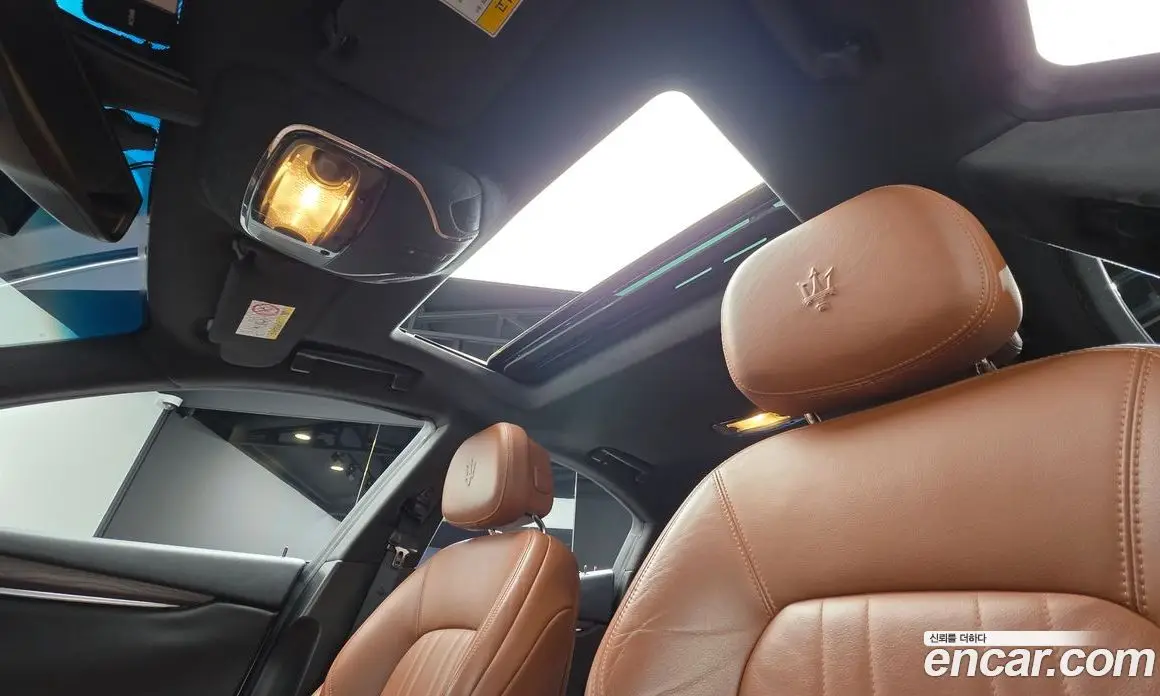 Maserati Ghibli 2015 3.0 автомат (гидро), фото 11 Maserati Ghibli 2015 3.0 автомат (гидро), фото 11