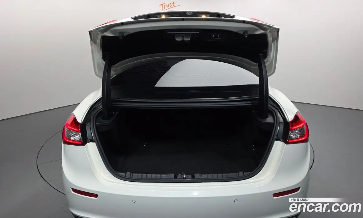 Maserati Ghibli 2015 3.0 автомат (гидро), фото 20 Maserati Ghibli 2015 3.0 автомат (гидро), фото 20