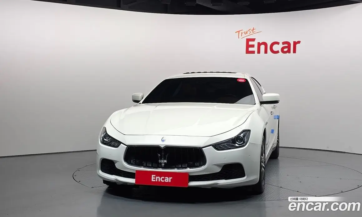 Maserati Ghibli 2015 3.0 автомат (гидро), фото 3 Maserati Ghibli 2015 3.0 автомат (гидро), фото 3