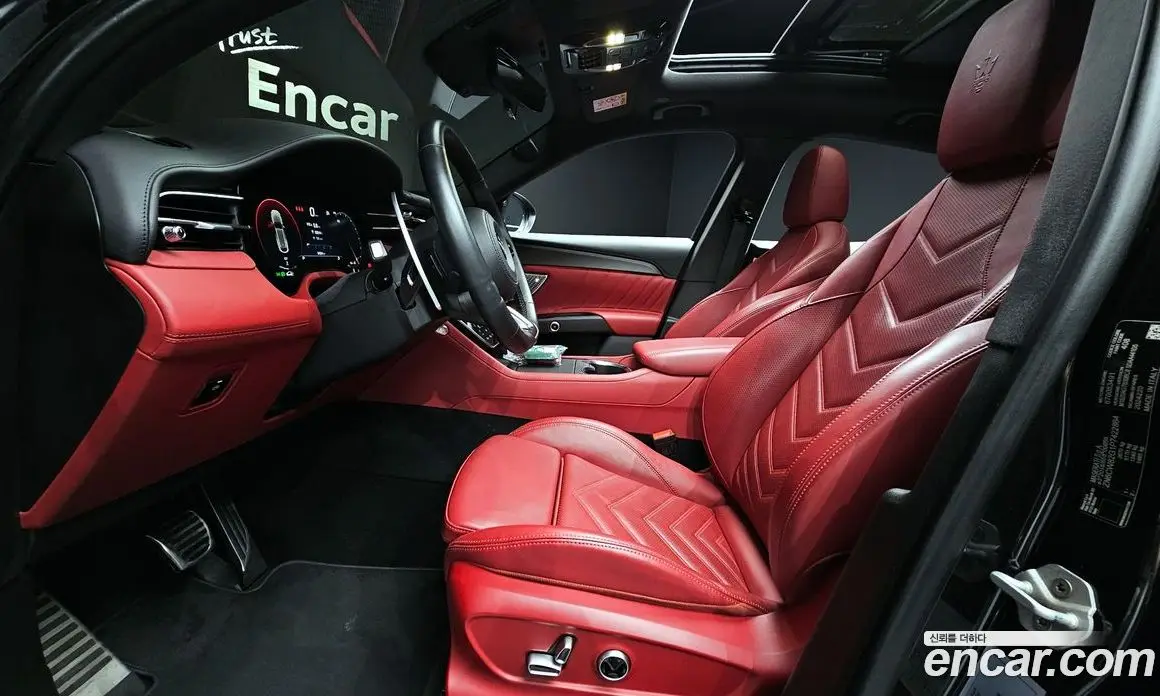 Maserati Grecale 2023 3.0 автомат (гидро), фото 12 Maserati Grecale 2023 3.0 автомат (гидро), фото 12