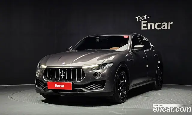 Maserati Levante 2016 3.0 автомат (гидро), миниатюра 1