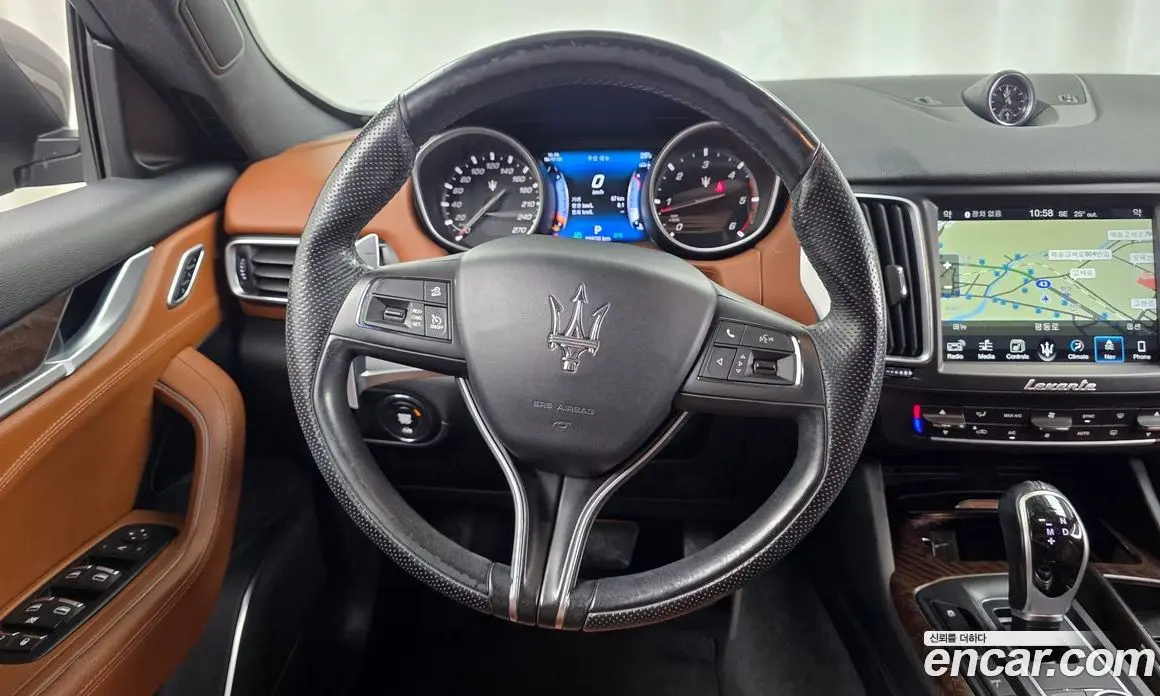 Maserati Levante 2016 3.0 автомат (гидро), фото 13