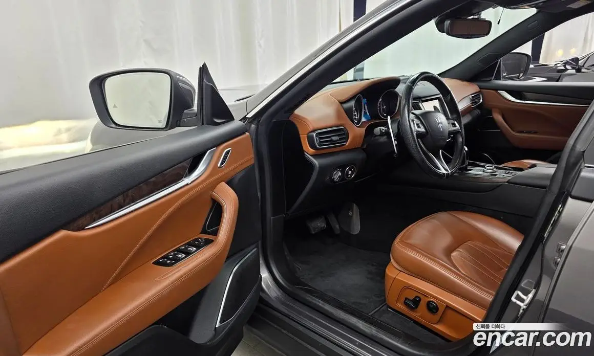 Maserati Levante 2016 3.0 автомат (гидро), фото 10