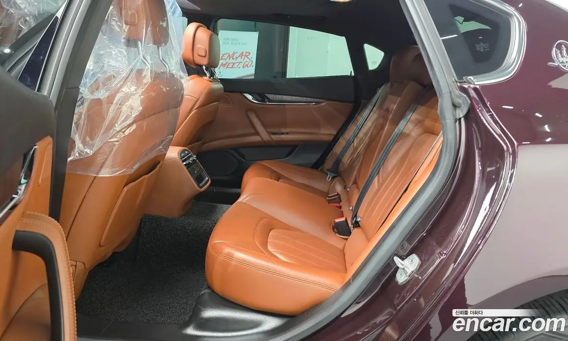 Maserati Quattroporte 2016 3.0 автомат (гидро), фото 12 Maserati Quattroporte 2016 3.0 автомат (гидро), фото 12