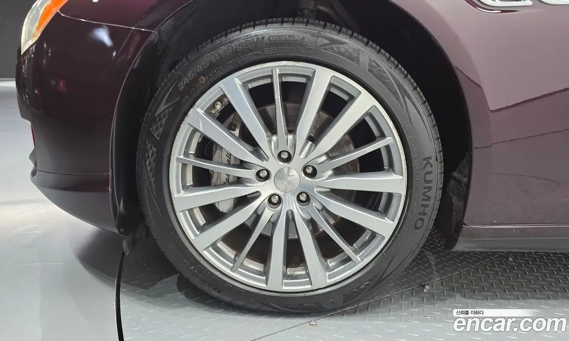 Maserati Quattroporte 2016 3.0 автомат (гидро), фото 5 Maserati Quattroporte 2016 3.0 автомат (гидро), фото 5