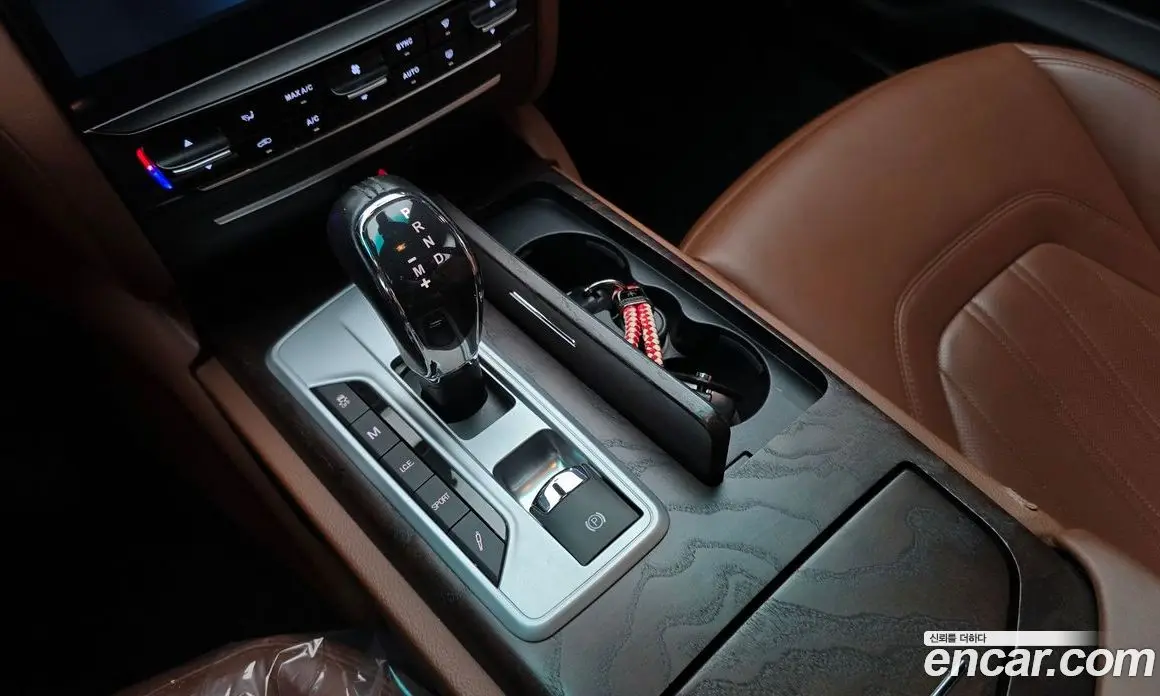 Maserati Quattroporte 2016 3.0 автомат (гидро), фото 9 Maserati Quattroporte 2016 3.0 автомат (гидро), фото 9