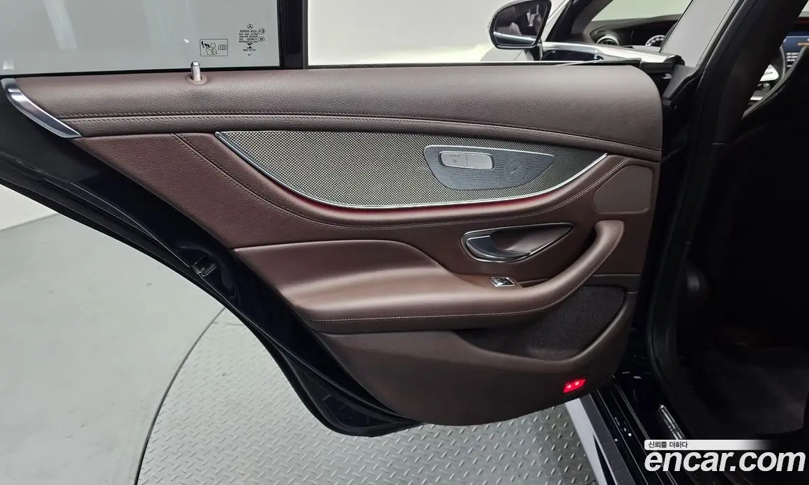 Mercedes-Benz CLS-Class 2019 1.9 гидро, фото 15