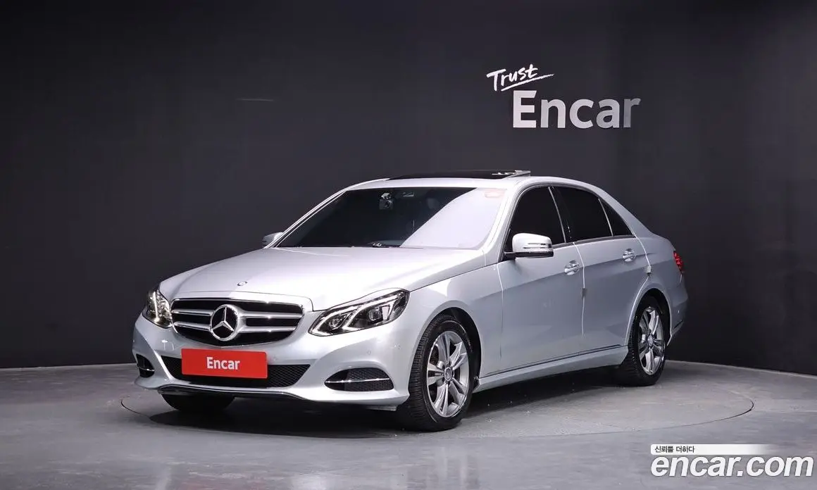 Mercedes-Benz E-Class 2013 2.1 гидро, фото 1 Mercedes-Benz E-Class 2013 2.1 гидро, фото 1