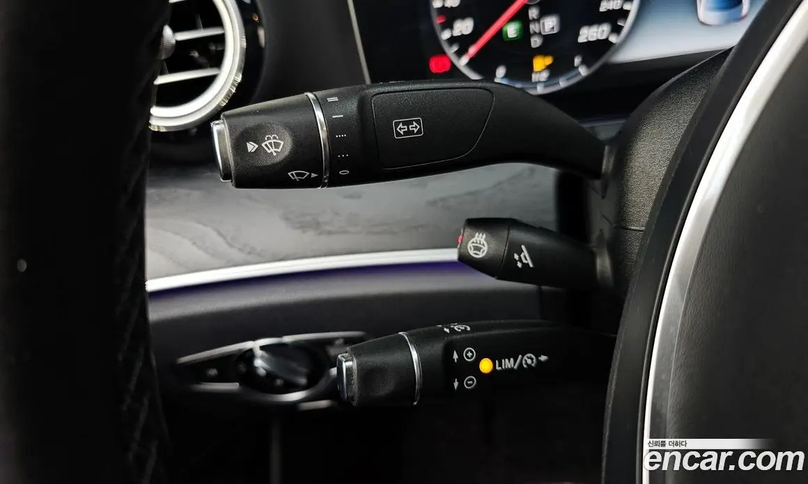 Mercedes-Benz E-Class 2016 2.0 автомат (гидро), фото 27