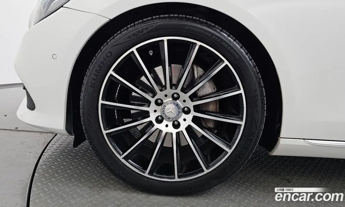 Mercedes-Benz E-Class 2016 2.0 автомат (гидро), фото 4