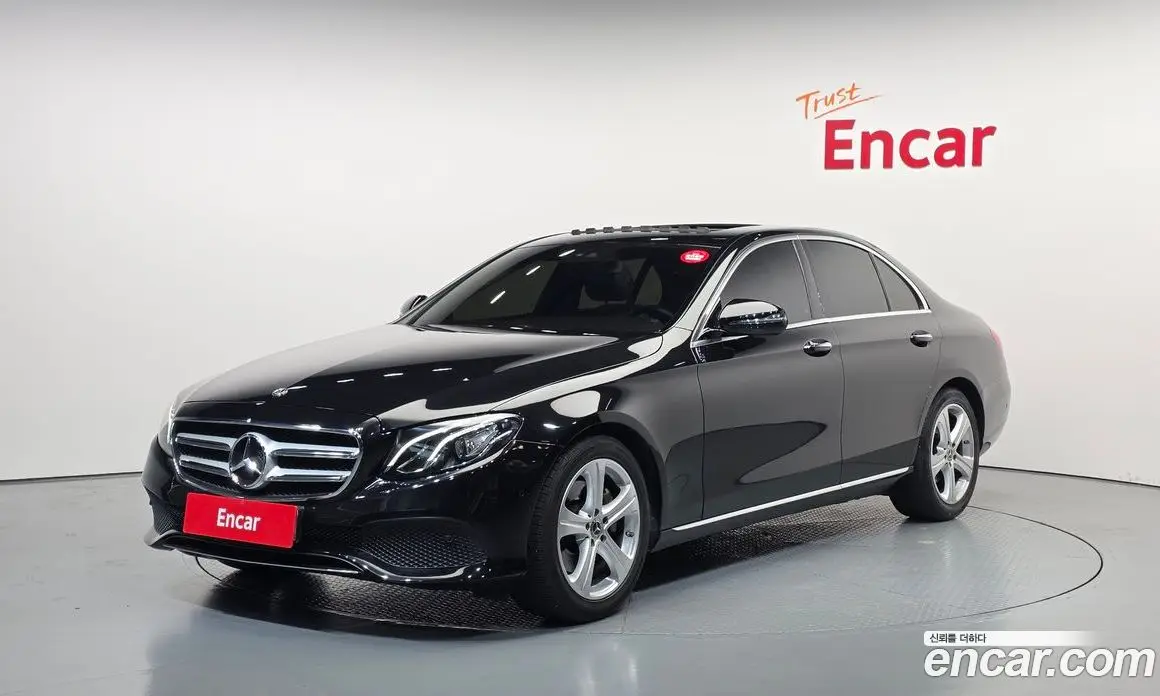 Mercedes-Benz E-Class 2017 2.0 гидро, фото 1 Mercedes-Benz E-Class 2017 2.0 гидро, фото 1