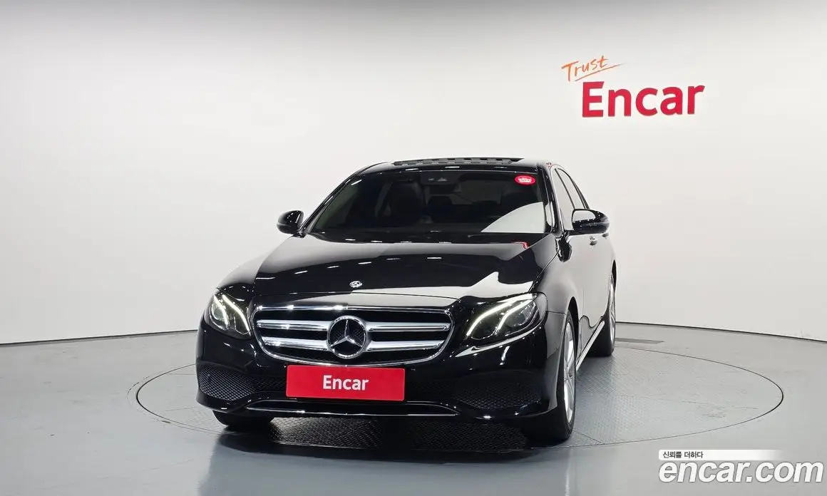 Mercedes-Benz E-Class 2017 2.0 гидро, фото 3 Mercedes-Benz E-Class 2017 2.0 гидро, фото 3