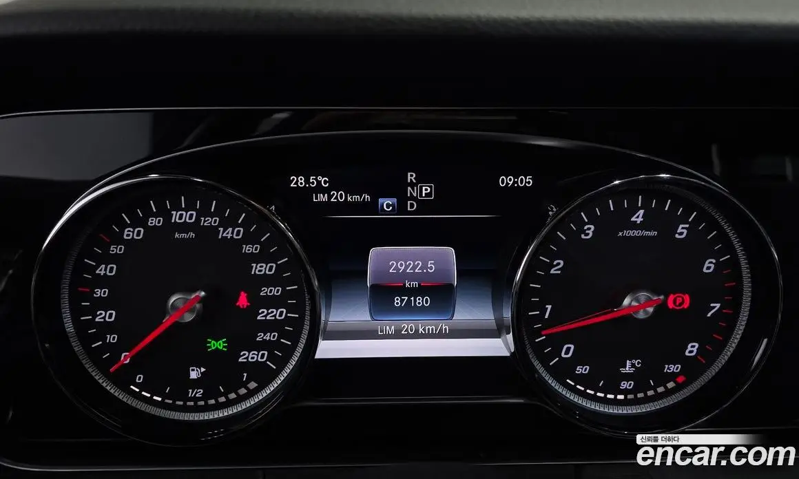 Mercedes-Benz E-Class 2017 2.0 гидро, фото 8 Mercedes-Benz E-Class 2017 2.0 гидро, фото 8