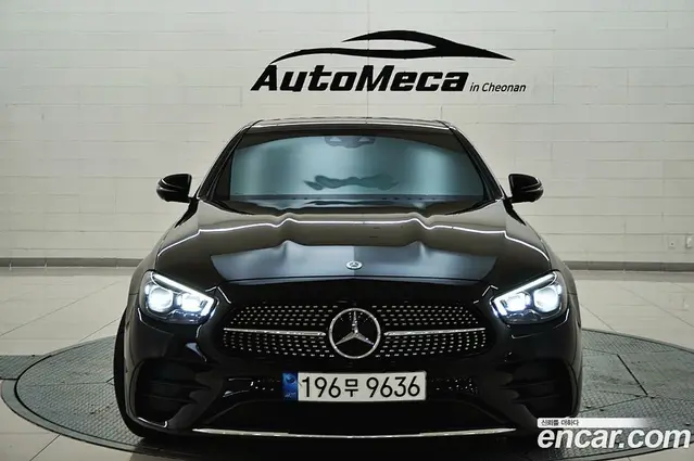 Mercedes-Benz E-Class, 2021, 52 906 км