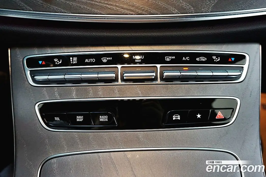 Mercedes-Benz E-Class 2021 2.0 гидро, фото 12 Mercedes-Benz E-Class 2021 2.0 гидро, фото 12