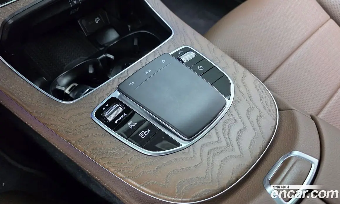 Mercedes-Benz E-Class 2021 2.0 гидро, фото 33 Mercedes-Benz E-Class 2021 2.0 гидро, фото 33