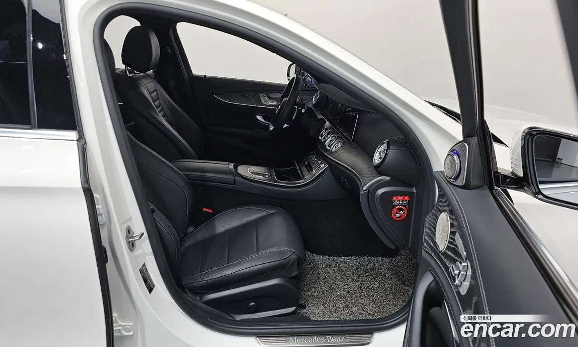 Mercedes-Benz E-Class 2021 2.0 гидро, фото 16
