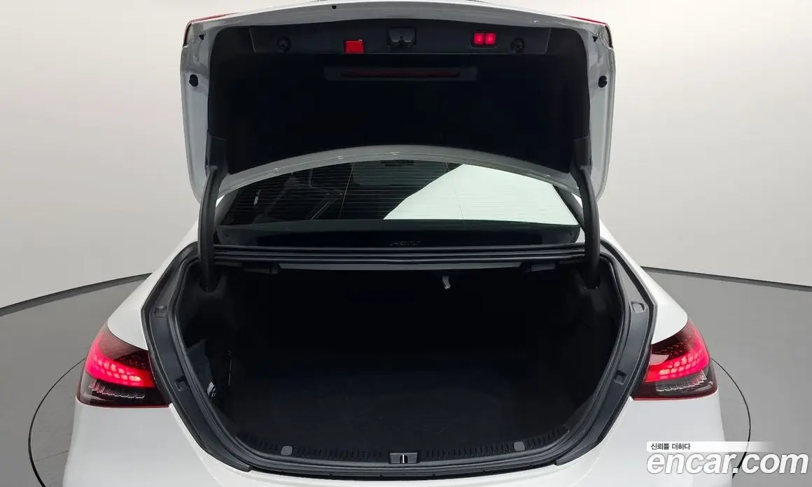 Mercedes-Benz E-Class 2021 2.0 гидро, фото 23