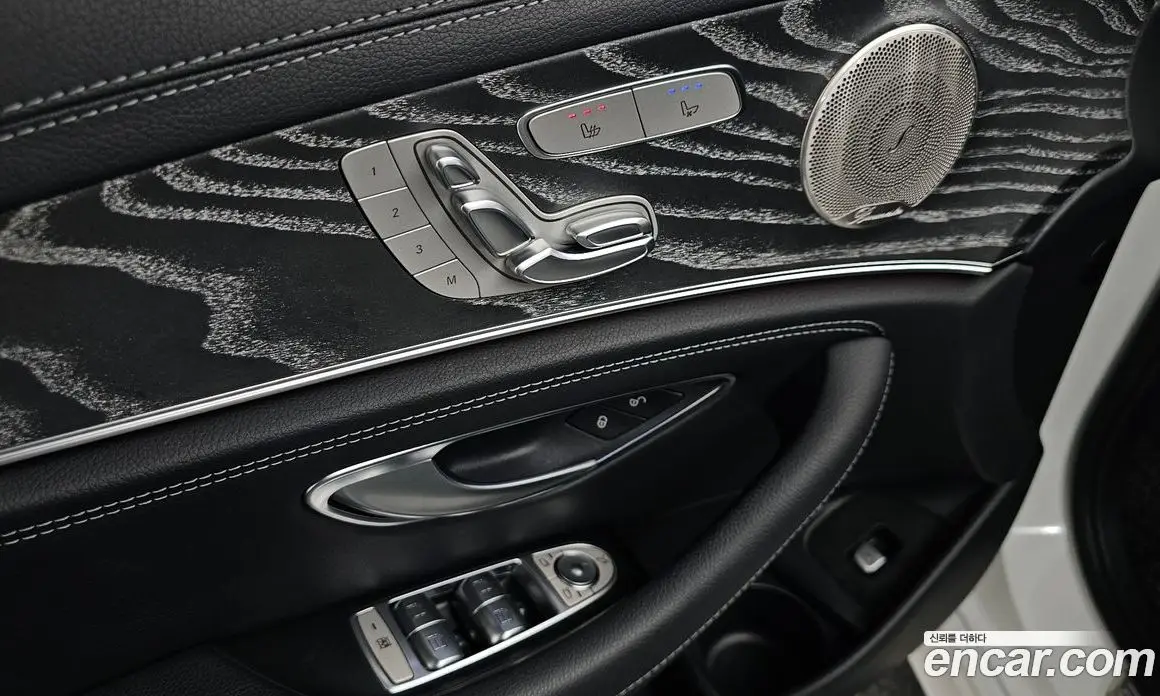 Mercedes-Benz E-Class 2021 2.0 гидро, фото 24