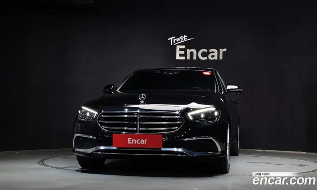 Mercedes-Benz E-Class 2023 2.0 гидро, миниатюра 3 Mercedes-Benz E-Class 2023 2.0 гидро, миниатюра 3