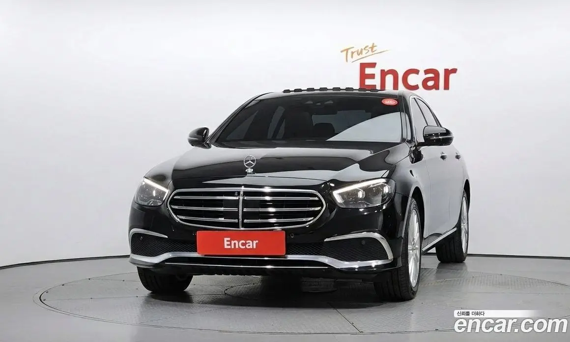 Mercedes-Benz E-Class 2023 1.9 гидро, фото 3