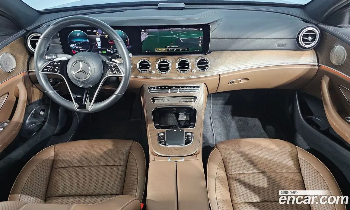 Mercedes-Benz E-Class 2023 1.9 гидро, фото 7