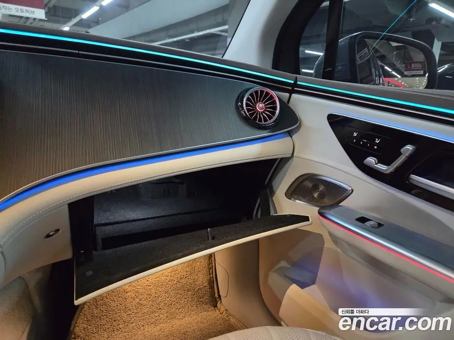 Mercedes-Benz EQE 2023 гидро, фото 16
