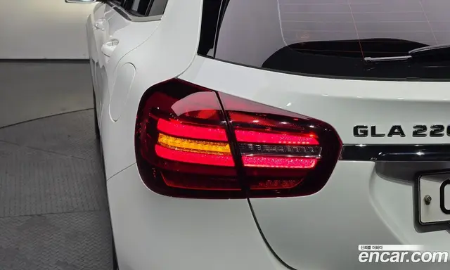 Mercedes-Benz GLA-Class 2019 2.0 гидро, миниатюра 8 Mercedes-Benz GLA-Class 2019 2.0 гидро, миниатюра 8