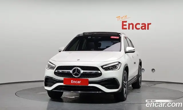 Mercedes-Benz GLA-Class 2023 2.0 гидро, миниатюра 2 Mercedes-Benz GLA-Class 2023 2.0 гидро, миниатюра 2