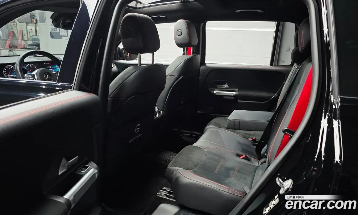 Mercedes-Benz GLB-Class 2023 2.0 гидро, фото 11