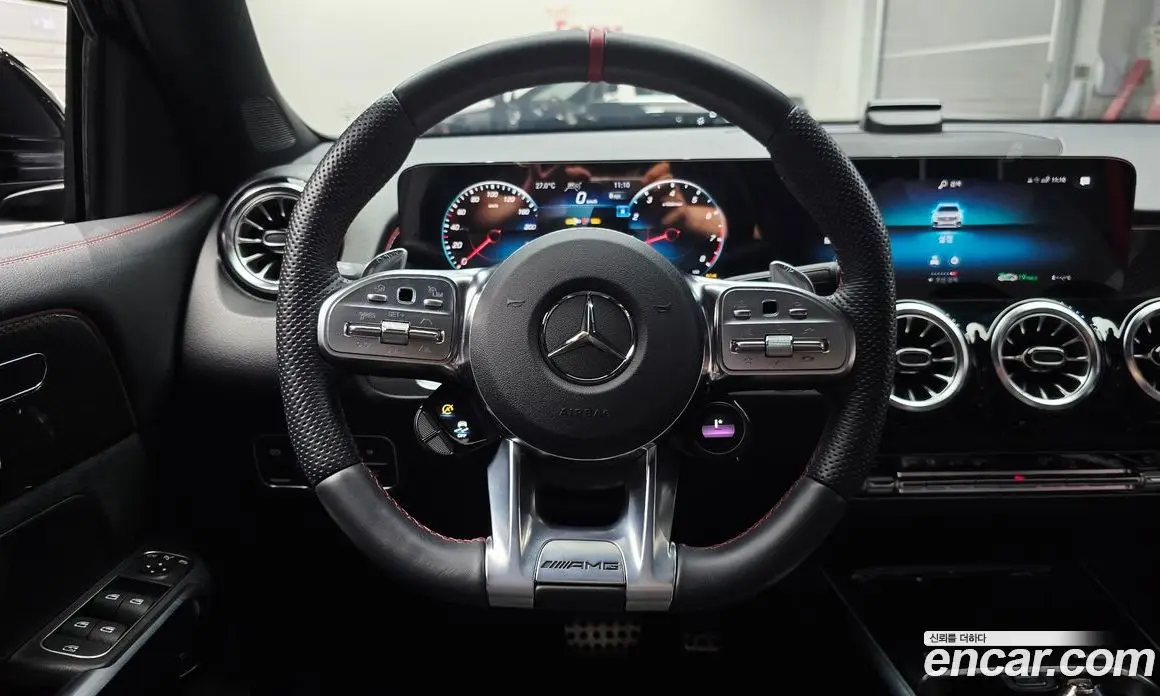 Mercedes-Benz GLB-Class 2023 2.0 гидро, фото 13