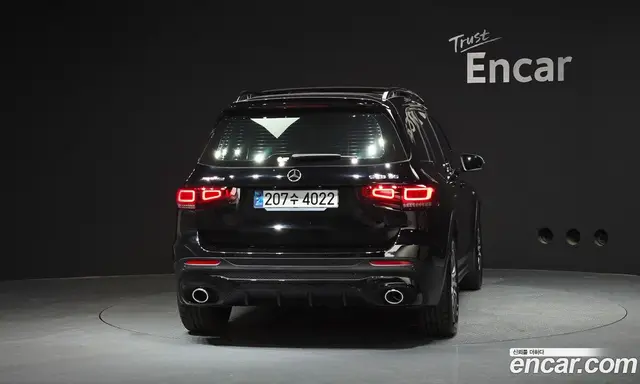 Mercedes-Benz GLB-Class 2023 2.0 гидро, миниатюра 4