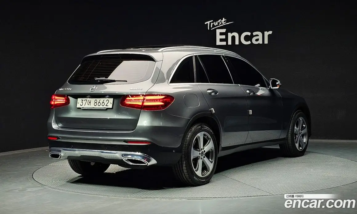 Mercedes-Benz GLC-Class 2018 2.1 гидро, фото 2 Mercedes-Benz GLC-Class 2018 2.1 гидро, фото 2