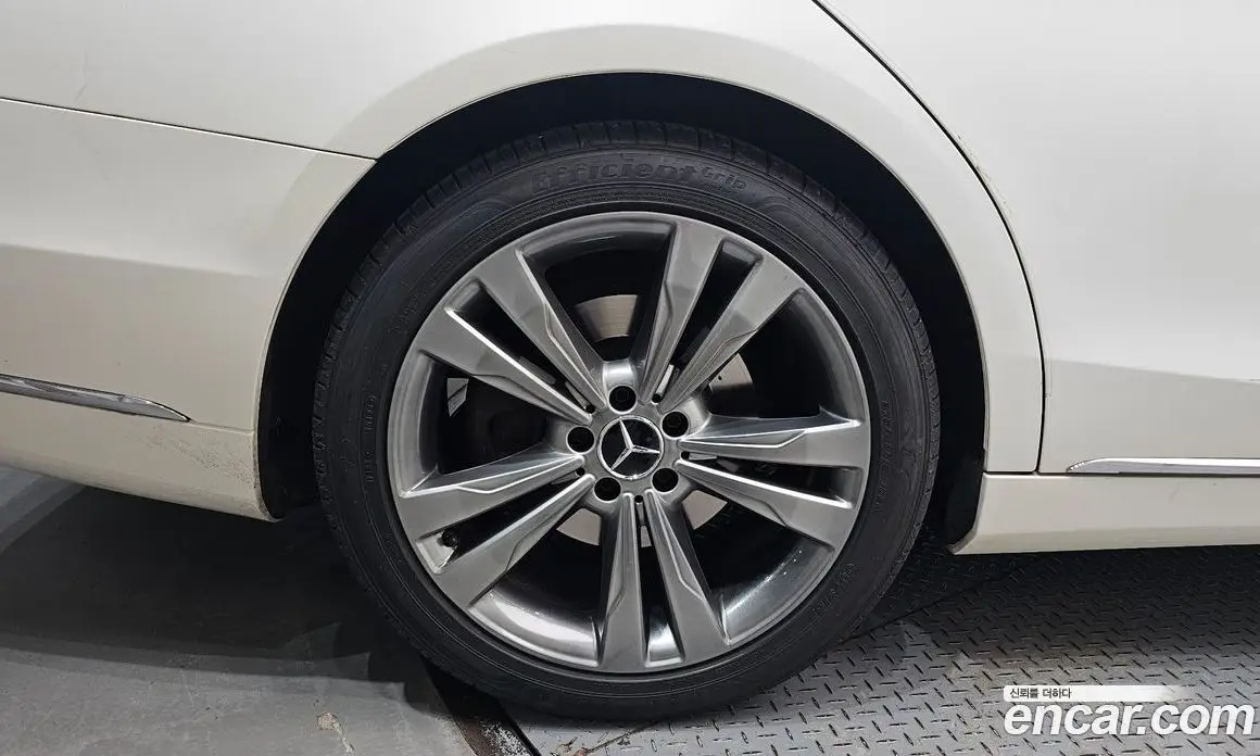 Mercedes-Benz S-Class 2015 3.0 гидро, фото 5 Mercedes-Benz S-Class 2015 3.0 гидро, фото 5