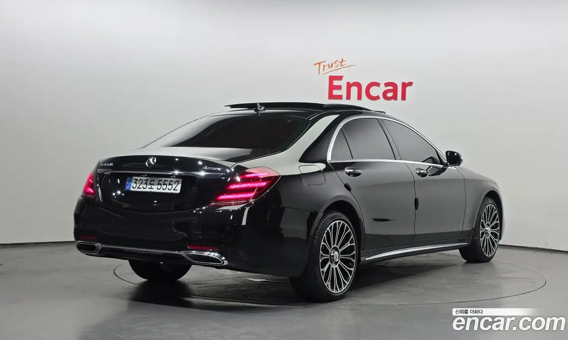 Mercedes-Benz S-Class 2018 3.0 гидро, фото 2 Mercedes-Benz S-Class 2018 3.0 гидро, фото 2