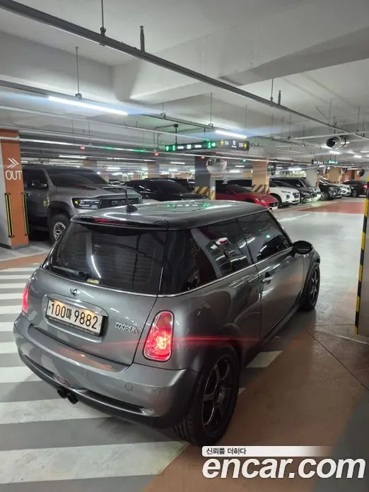Mini Cooper 2005 1.6 автомат (гидро), миниатюра 2