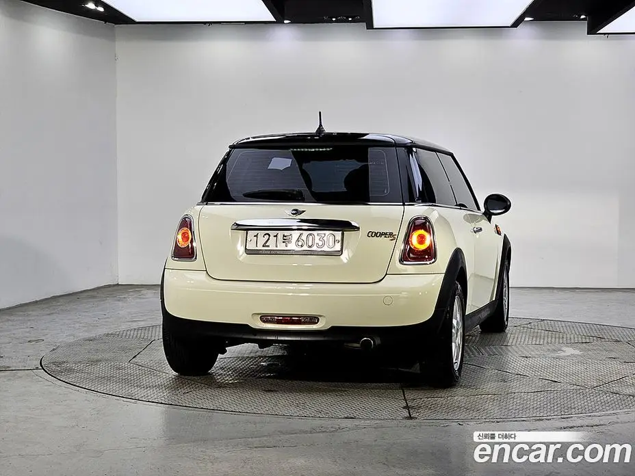 Mini Cooper 2013 1.6 автомат (гидро), фото 4