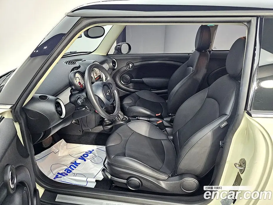 Mini Cooper 2013 1.6 автомат (гидро), фото 6