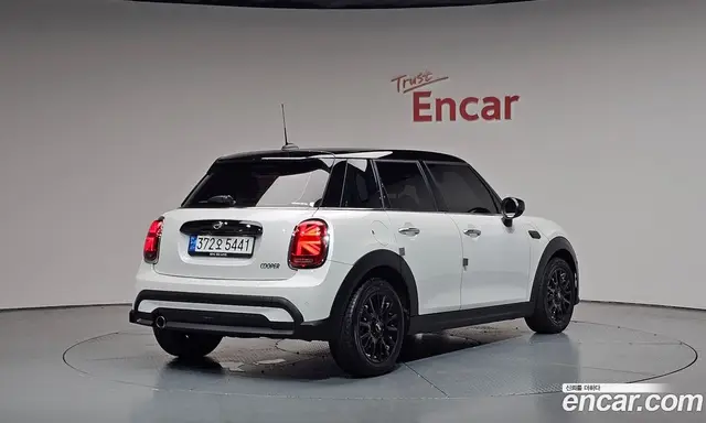 Mini Cooper, 2024, 37 519 км