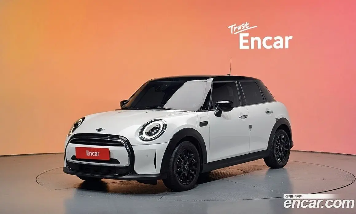 Mini Cooper 2024 1.5 автомат (гидро), фото 31