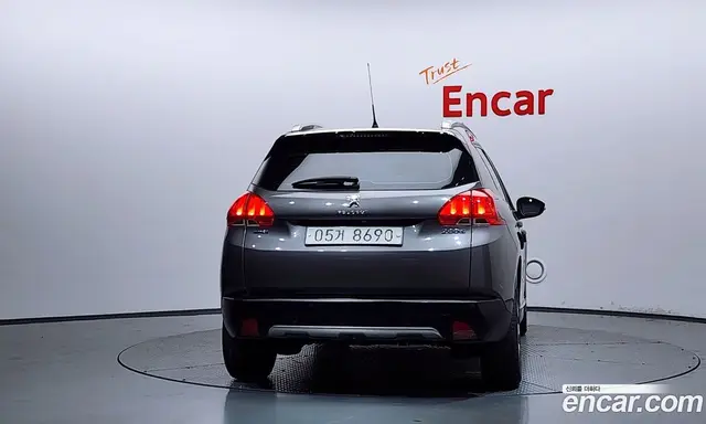 Peugeot 2008 2017 1.6 автомат (гидро), миниатюра 4