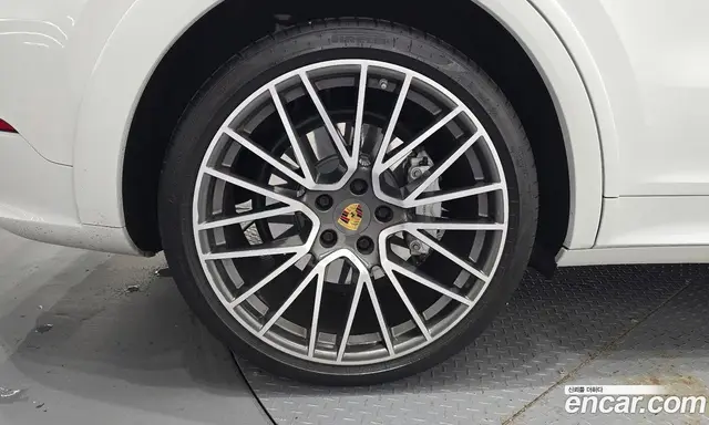 Porsche Cayenne 2020 3.0 автомат (гидро), миниатюра 5