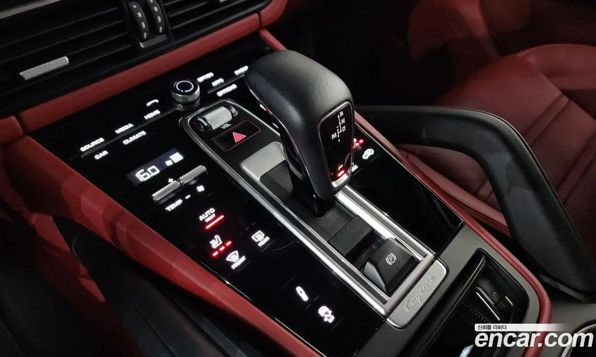 Porsche Cayenne 2022 3.0 автомат (гидро), фото 9