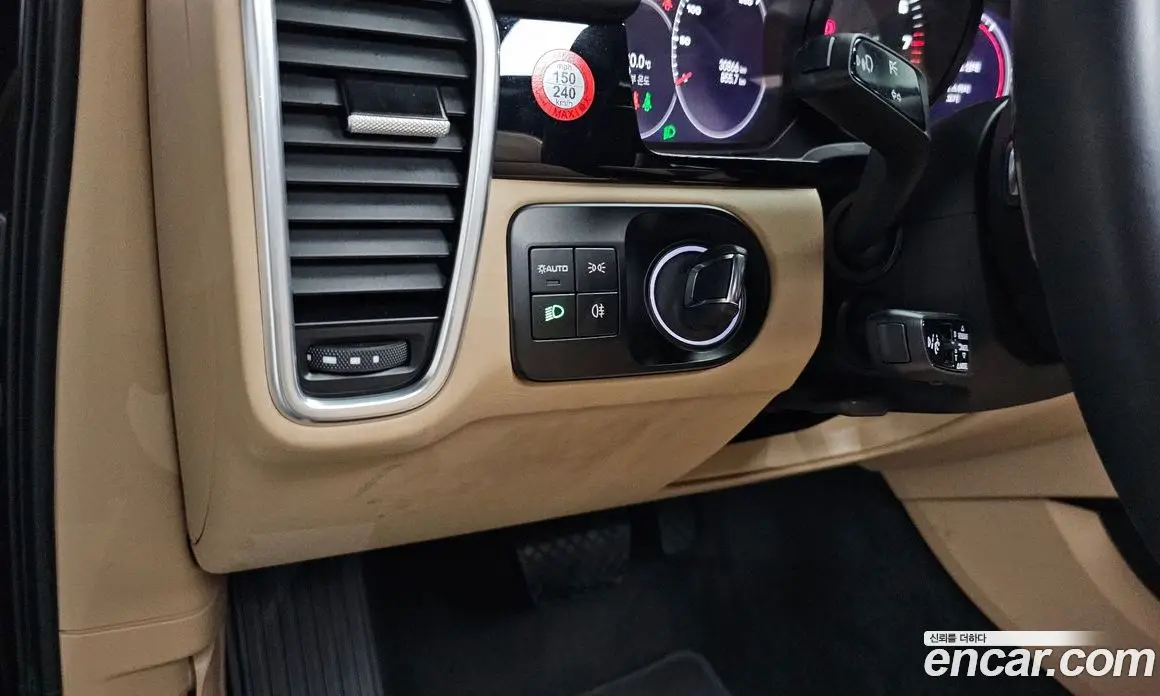 Porsche Cayenne 2023 3.0 автомат (гидро), фото 31